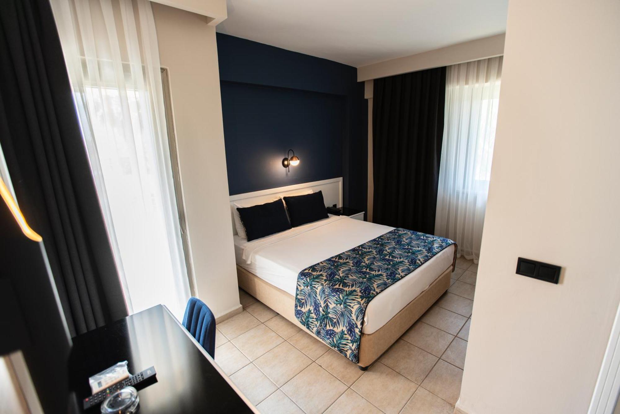 Otel Mir'amor Garden 4*